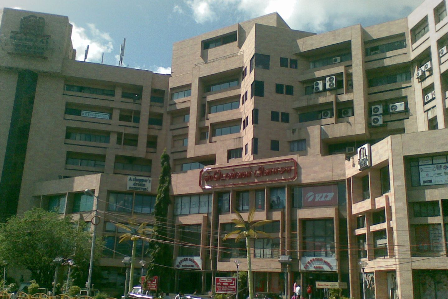 Spencer Plaza, Chennai